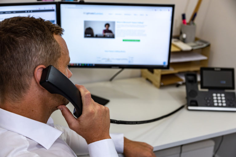 Wholesale Voice Solutions 8 SIP Phone