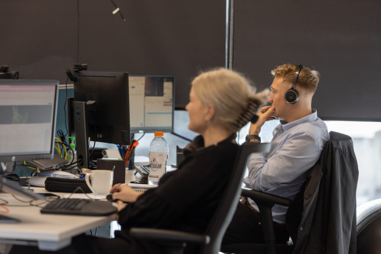 What is 3CX? 4 Wholesale Internet Services with fast support